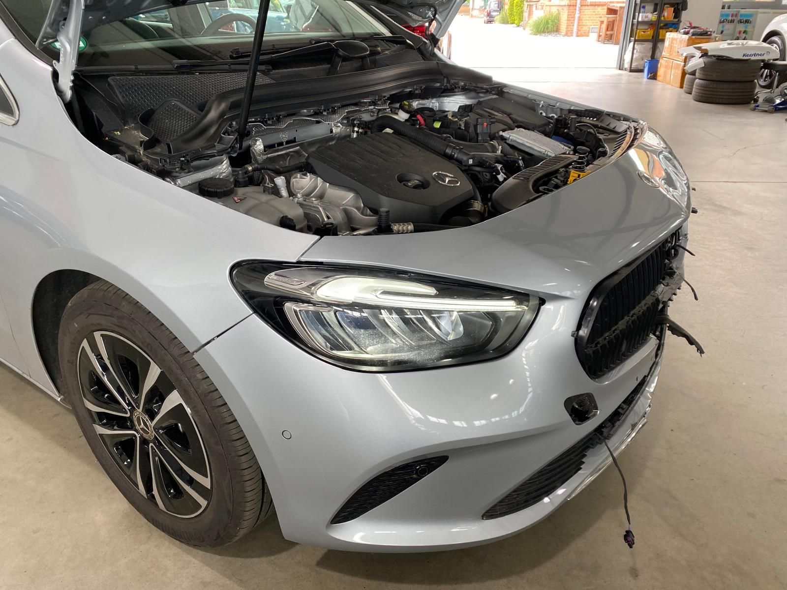 Fahrzeugabbildung Mercedes-Benz B 180 Progressive Advanced/MBUX-High/