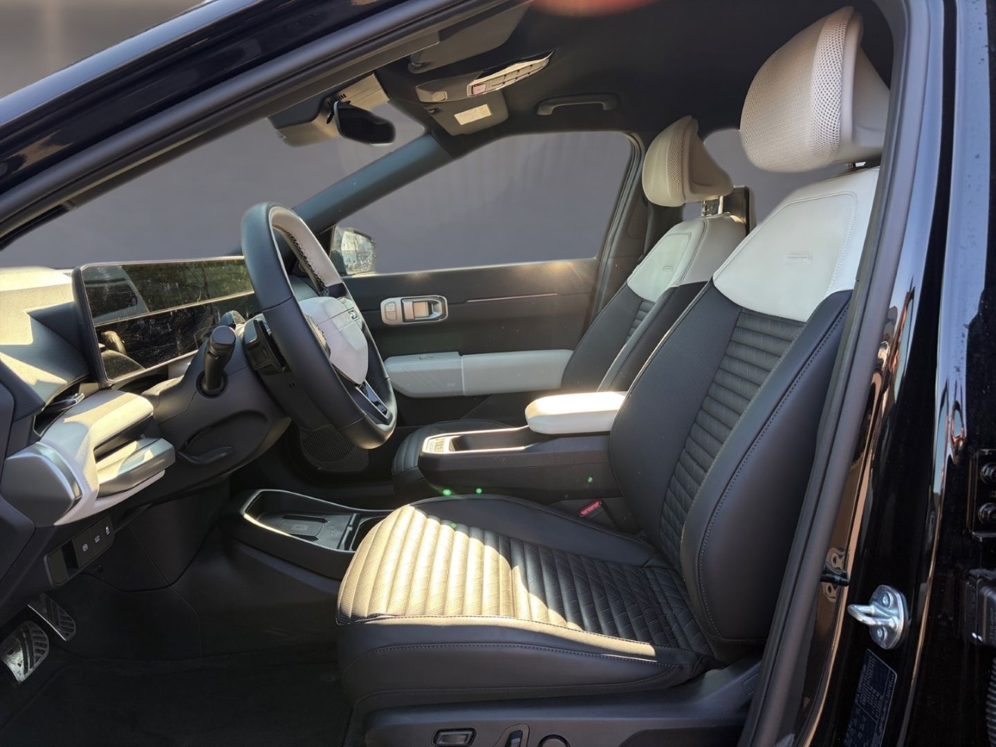 Fahrzeugabbildung Kia EV4 Fastback (CT) 150 kW GT-Line Navi Soundsy LE