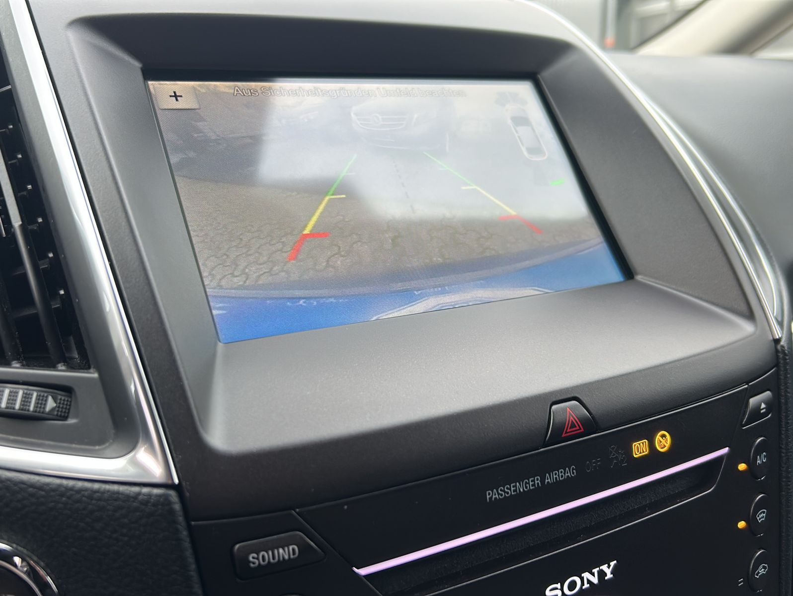 Fahrzeugabbildung Ford S-MAX 2,0 TCDi Titanium AWDLED - AHK