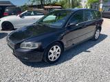Volvo V50 Kombi 2.0 D Summum/Leder/AHK/8xAlu/Navi/Sitz - Volvo V50: Summum