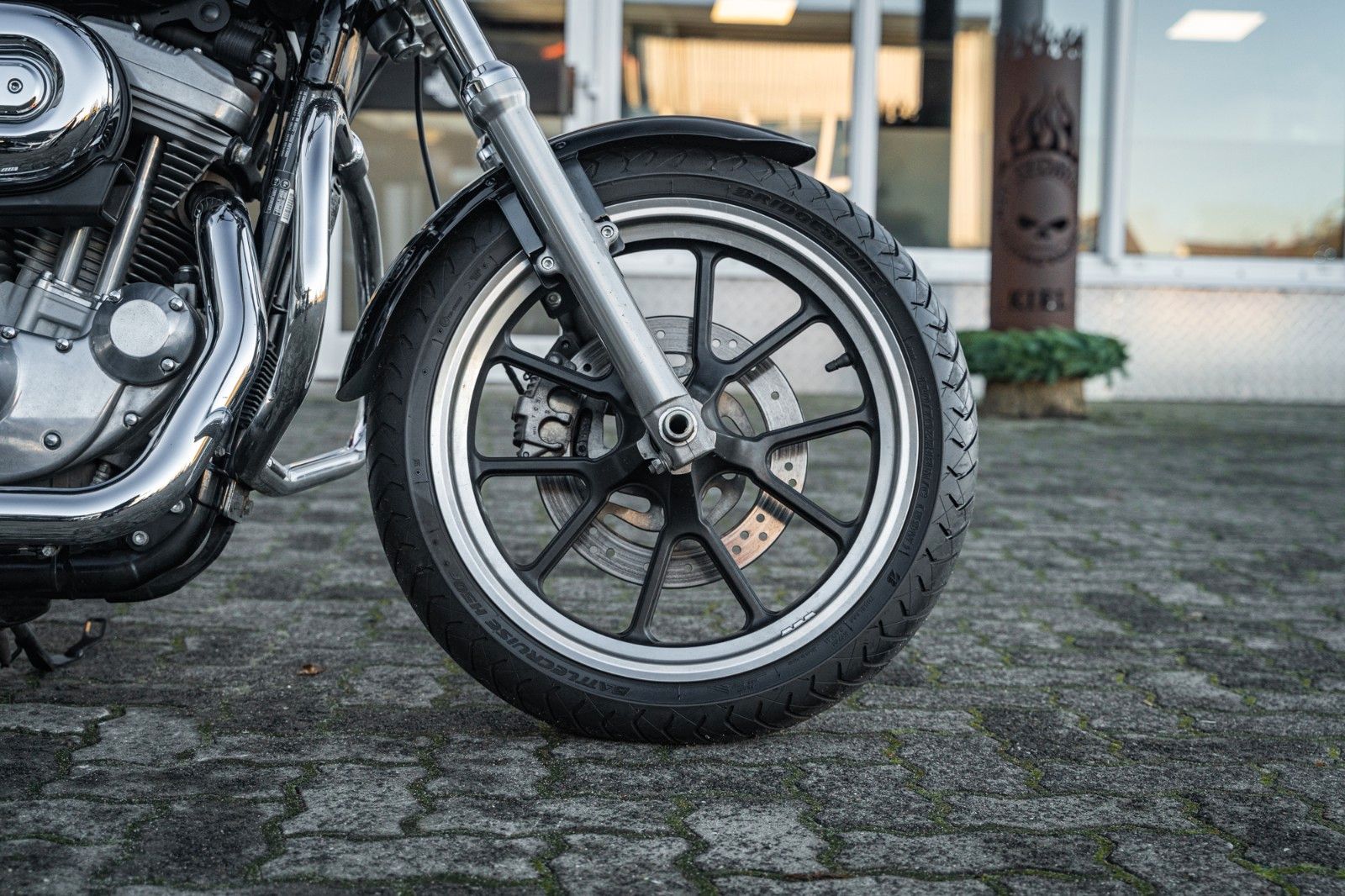 Fahrzeugabbildung Harley-Davidson XL883L SUPERLOW SPORTSTER