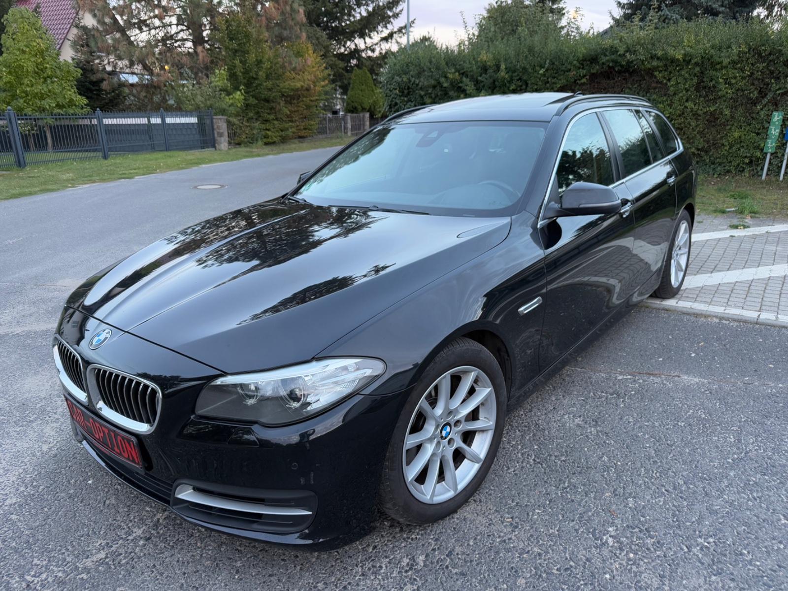 BMW 530d Touring /Komfortsitze/Panorama/Head-Up