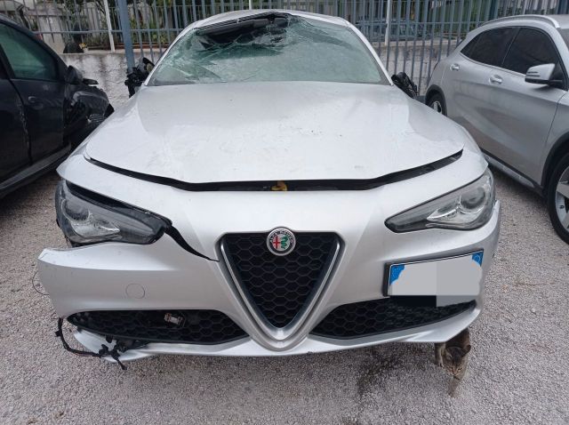 Alfa Romeo Giulia 2.2 190CV AT8 Executive 9000km