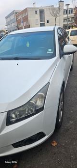 Chevrolet Cruze 2.0D LTZ AT Diesel LTZ - Chevrolet Cruze von privat