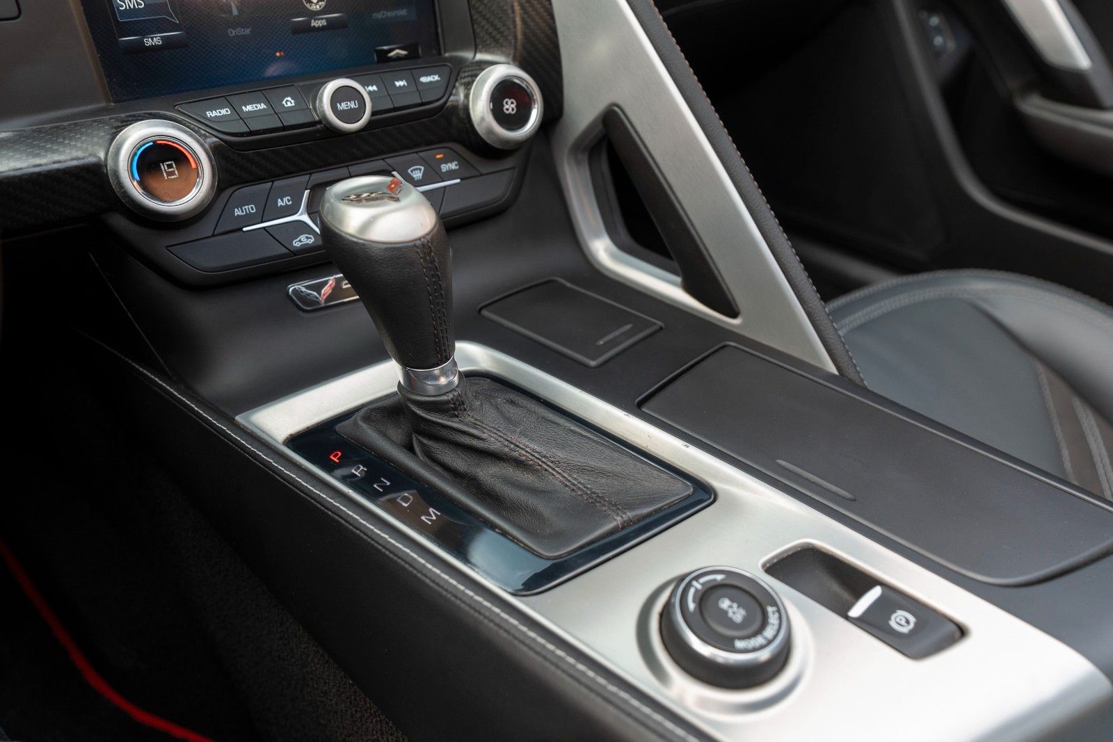 Fahrzeugabbildung Corvette C7 Stingray Z51 BOSE CARPLAY TEMPOMAT KAM