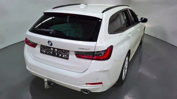 BMW 318d T*FACELIFT*KEY-GO*LED*WIDE*AHK*ACC*INNOVATI foto 3