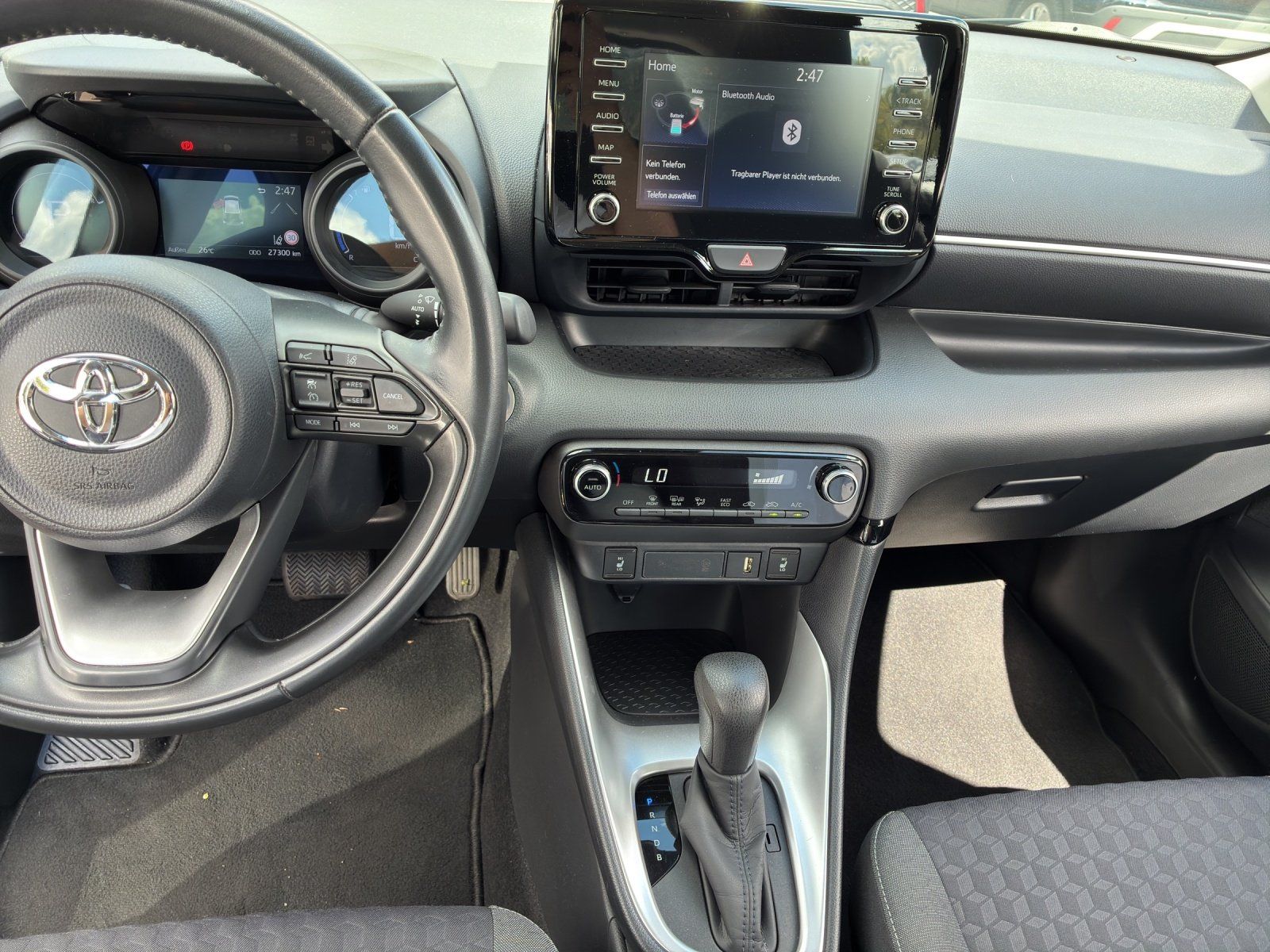 Fahrzeugabbildung Toyota Yaris 1.5 Dual-VVT-iE Hybrid Club Kamera,LED,LM