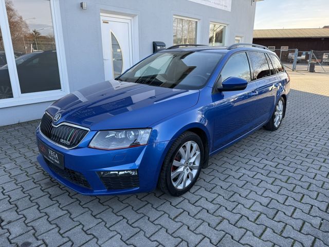 Skoda Octavia RS DSG BIX AHK NAV SHZ TEMP DAB PDC E6