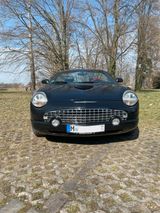 Ford - legendärer Roadster-Klassiker - Ford Thunderbird: Cabrio
