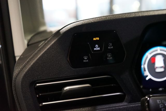 Volkswagen Caddy 2.0 TDI Life DSG | ACC | App | LED Volkswagen Caddy 2.0 TDI Life DSG | ACC | App | LED