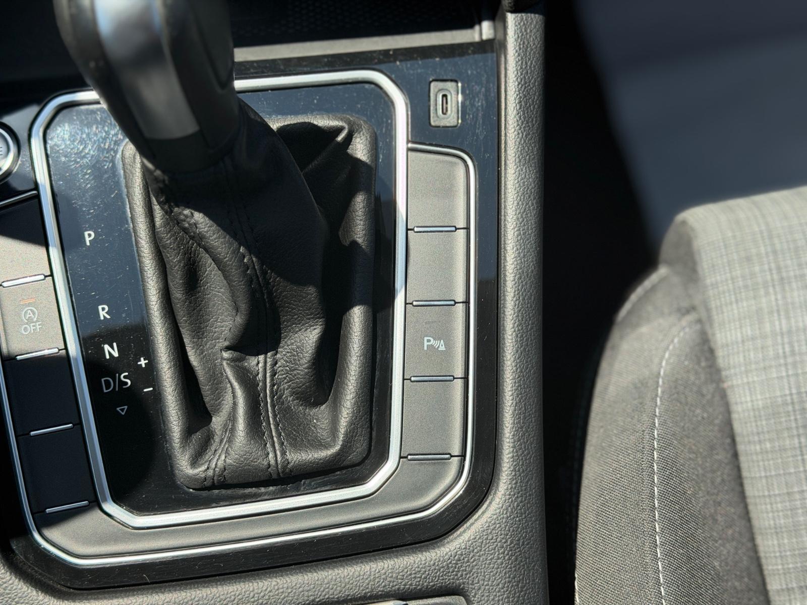 Volkswagen Passat Var. 4Motion DSG ACC Spur Kessy LED Kam, миниатюра 27