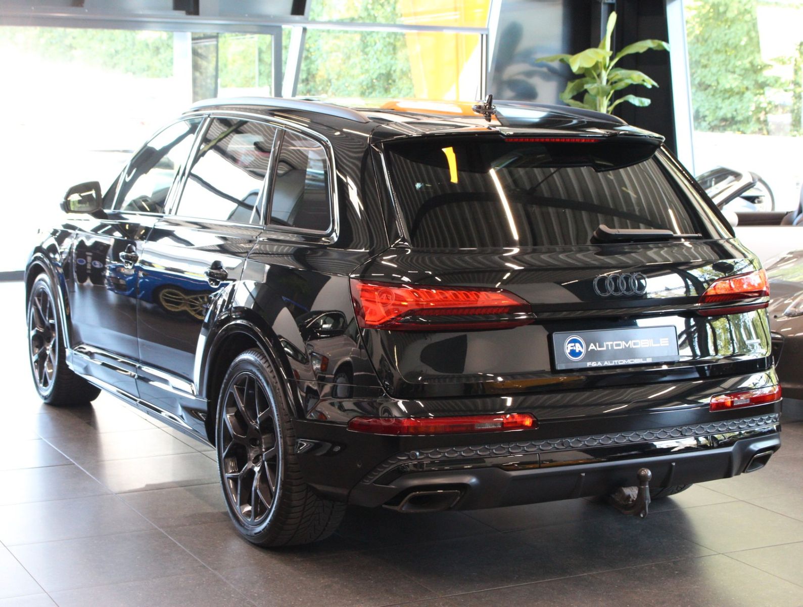 Fahrzeugabbildung Audi Q7 50 TDI Quattro S Line All Black*B&O*Matrix