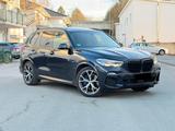 BMW X5 xDrive 40 i M Sport Pano-Kamera-LED-Spur-Luft - BMW X5 in Solingen
