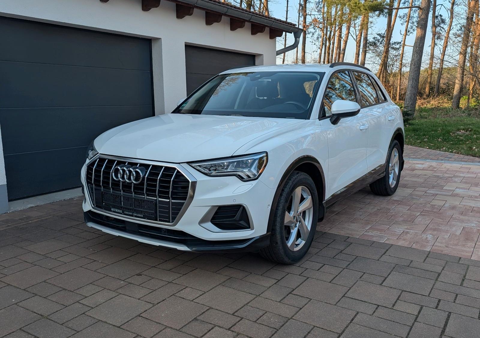 Audi Q3 35 TFSI Matrix Automatik 360 Grad Adapt.Fahrw