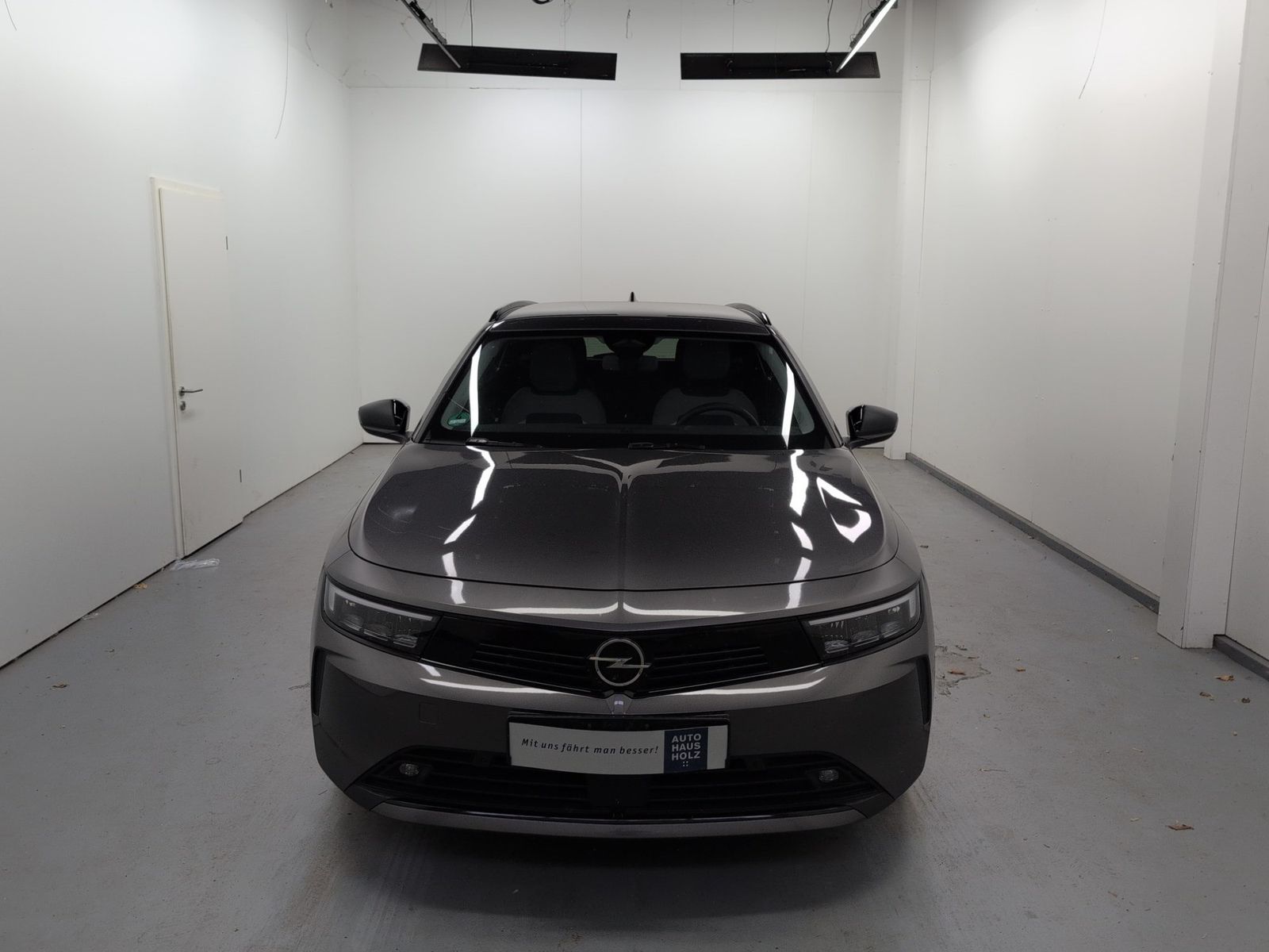 OPEL Astra Sports Tourer 1.2 Turbo Business Edition – Bild 6