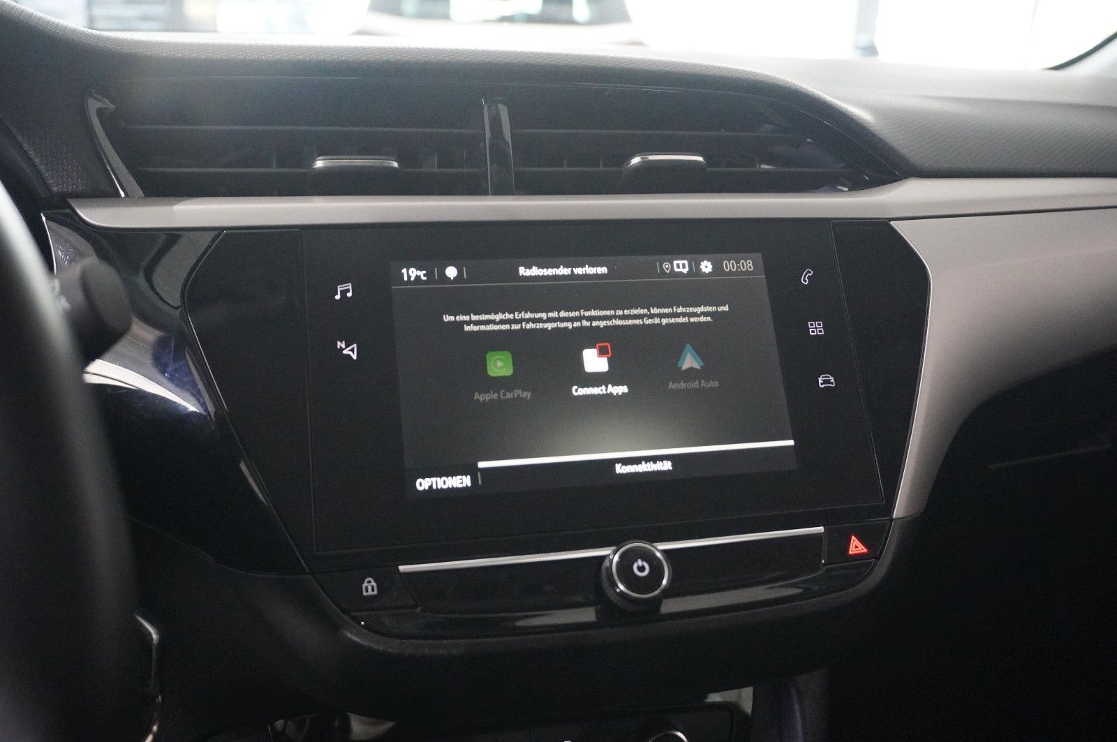 Fahrzeugabbildung Opel Corsa F 1.2 EDITION NAVI/KAMERA/TEMP./PDC/DAB+