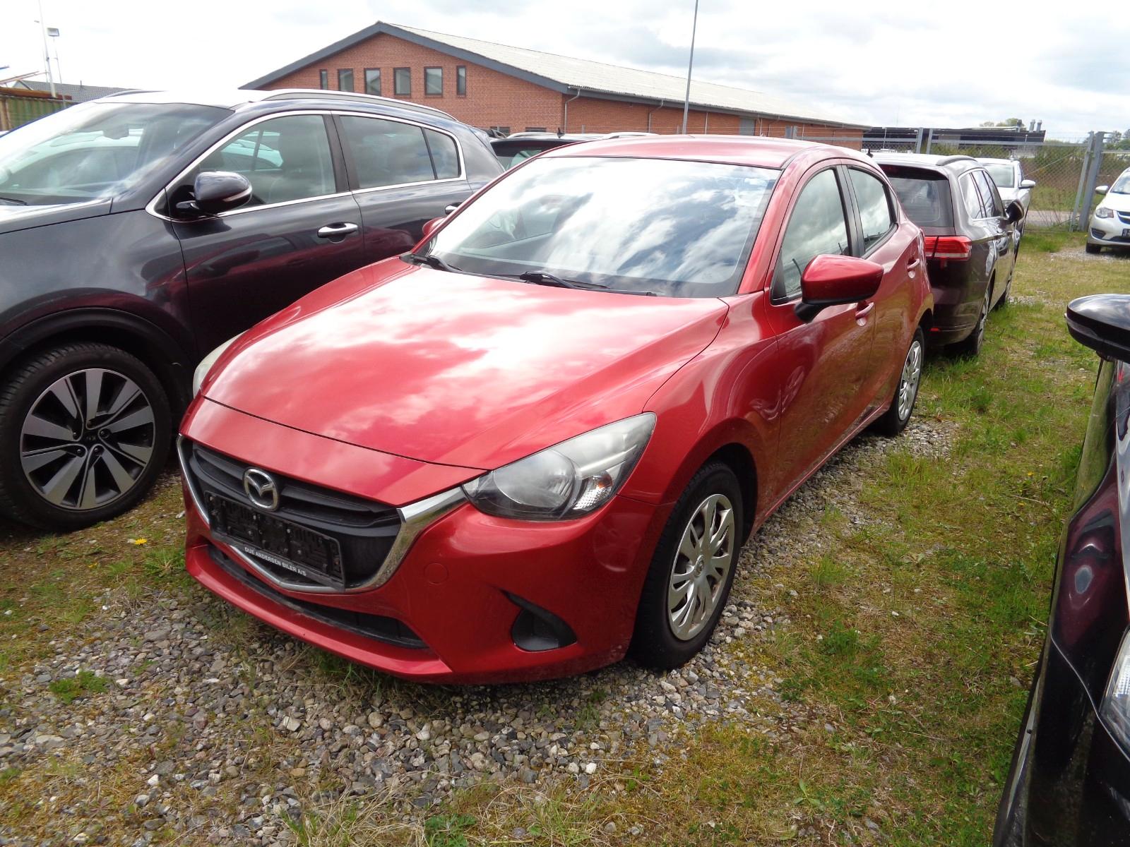 Mazda 2 Lim. Center-Line