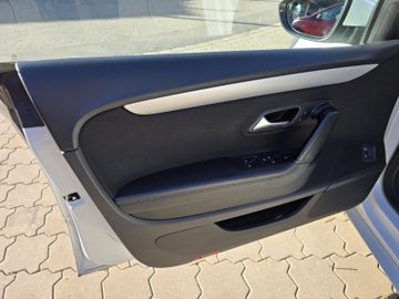 Volkswagen CC - 9