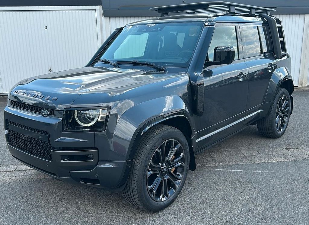 Land Rover Defender 4.4 P635 110 OCTA Edition One