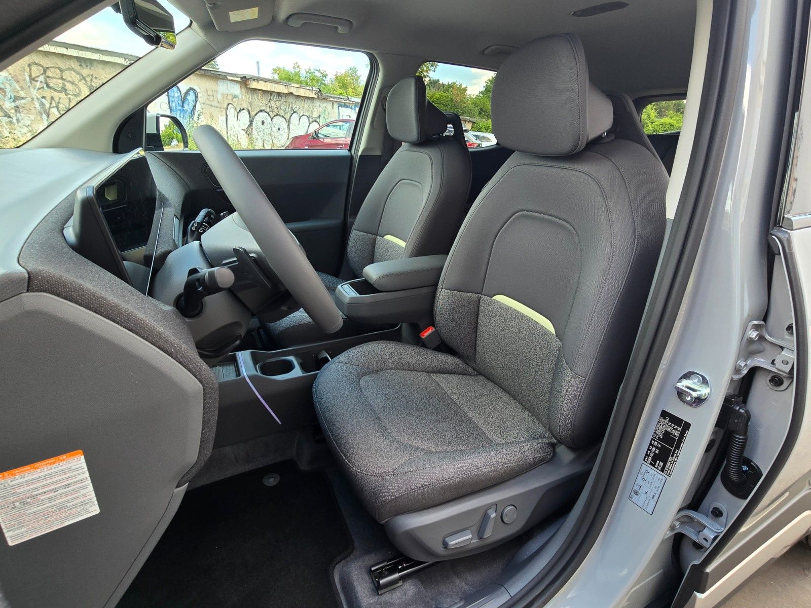 Fahrzeugabbildung Kia EV2 42.2 4S EARTH WIC 22AC TEC DWP DES