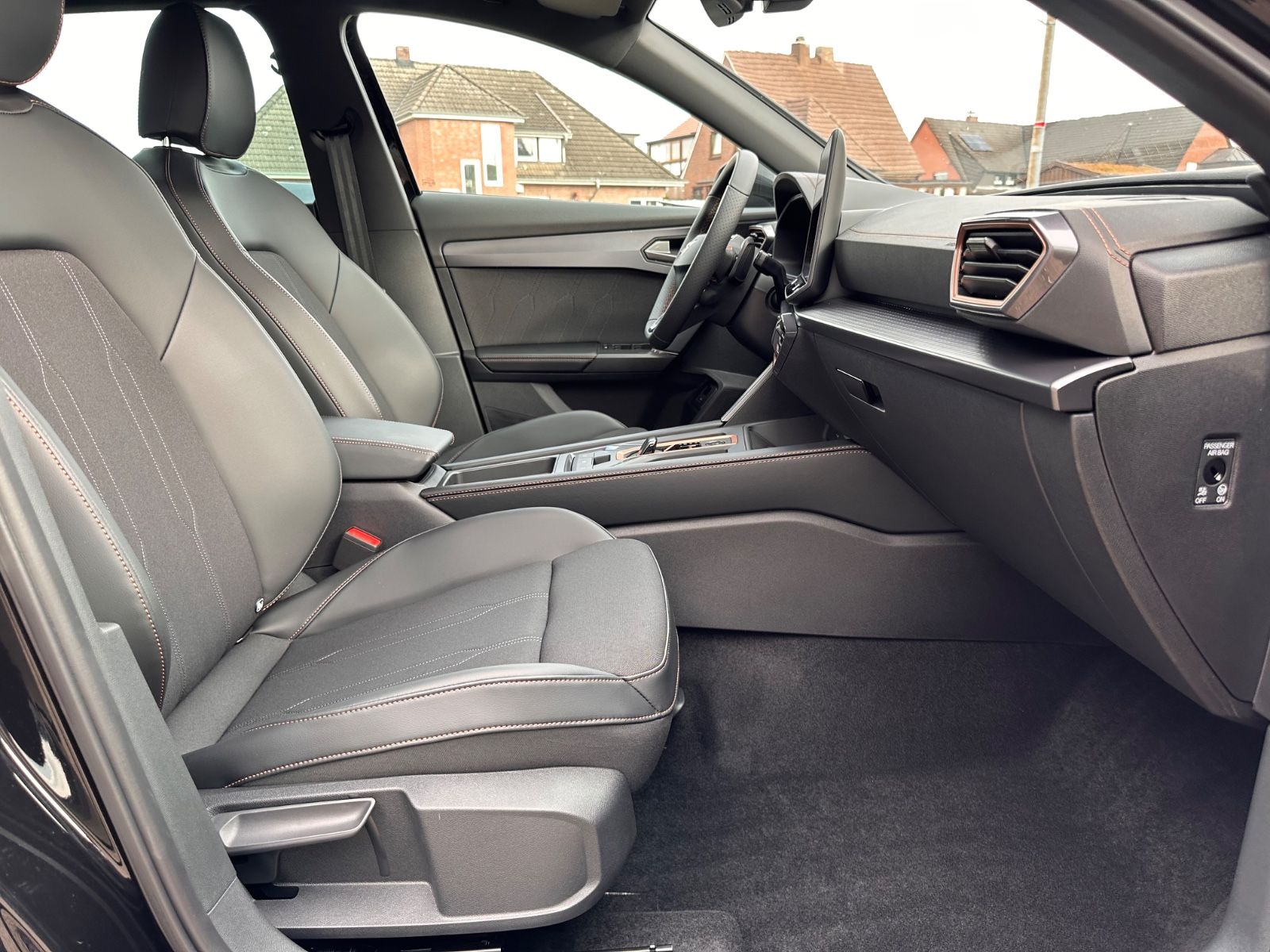 Fahrzeugabbildung CUPRA Formentor 2.0 TSI 4Drive AHK/ACC/LED/SHZ/RFK/PDC