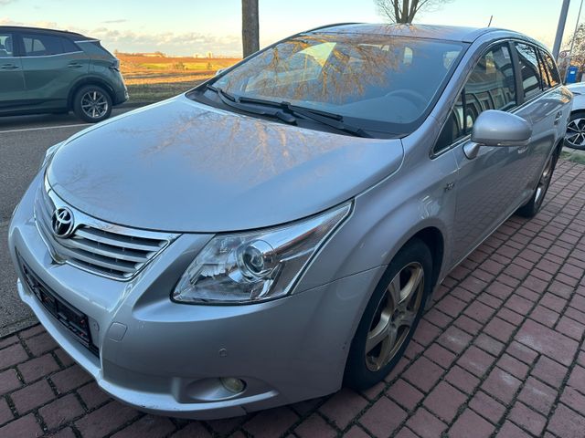 Toyota Avensis Kombi Sol AUTOMATK