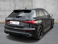 Fahrzeugabbildung Audi RS3 Sportback DYNAMIK+ KERAMIK RS-AGA 290KM/H Hu