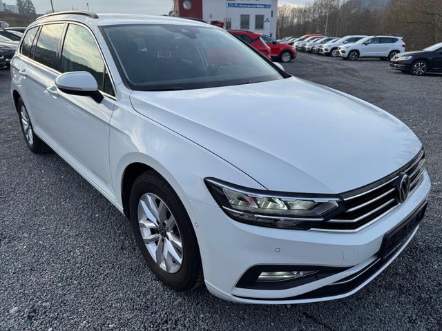 Volkswagen Passat Variant 2.0 TDI *DSG*Business*AHK-Schwenk