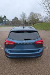 Ford Focus 1,0 EcoBoost 92kW Cool & Connect Turni... - Ford Focus: 1.9
