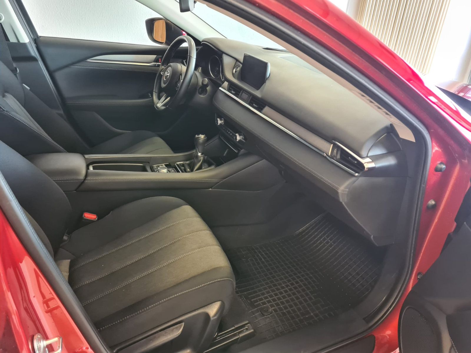 Fahrzeugabbildung Mazda 6 Kombi Exclusive-Line / LED /KAMERA