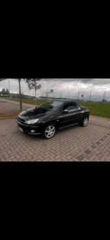 Peugeot 206cc Automatik Klima TÜV 12/26 - Peugeot 206 mit Benzin-Antrieb: Cabrio, Automatik