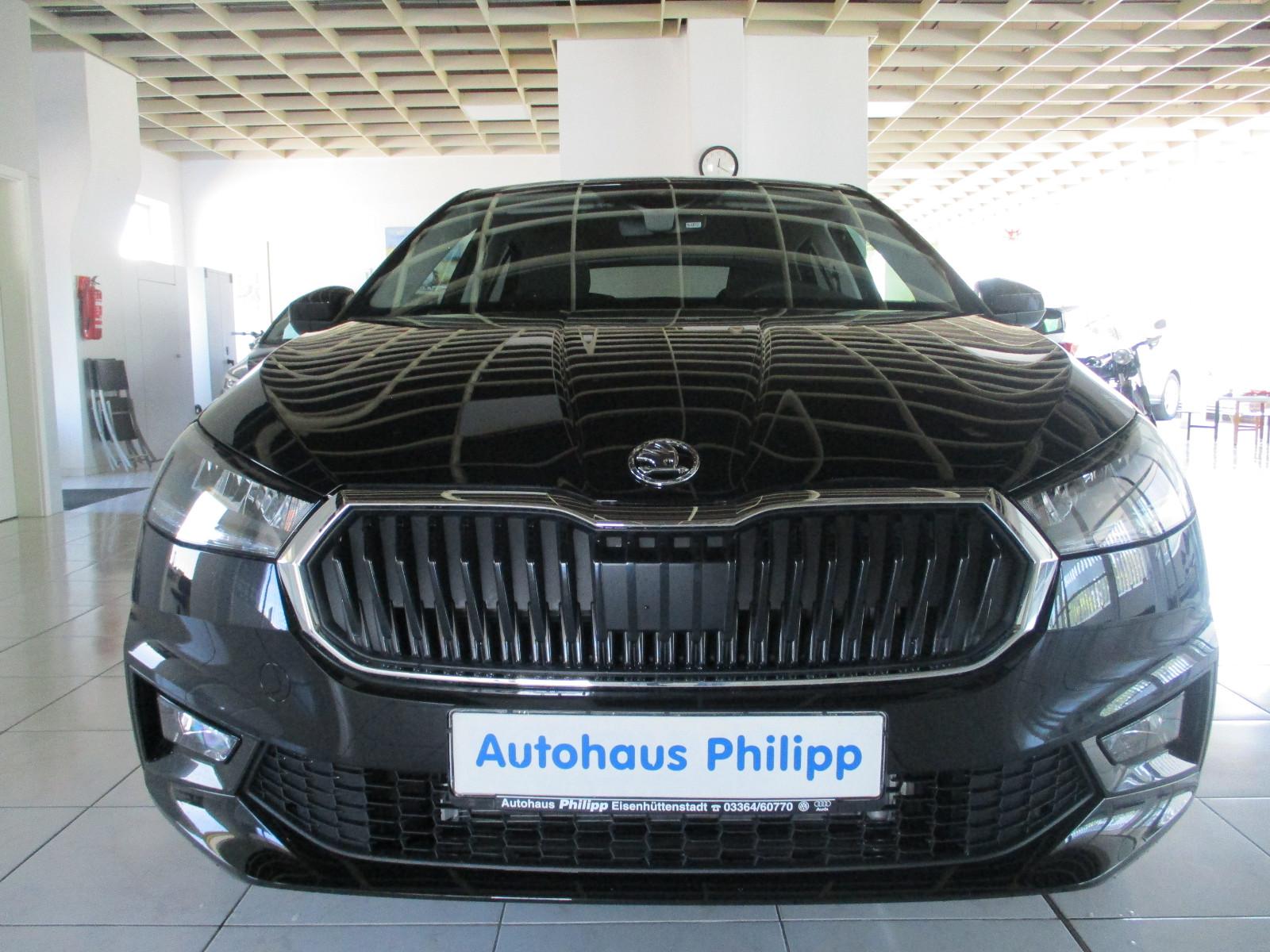 Skoda Fabia Selection 1,0 TSI DSG /R-Kamera LED SzhG