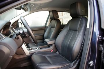 Land Rover Discovery Sport 2.0 TD4 HSE*Kamera,SHZ,U-Frei*