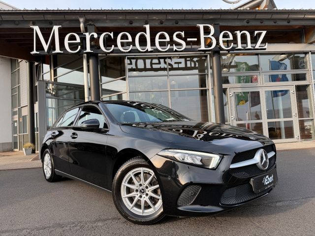 Mercedes-Benz A 200 d LED+R-Kamera+TOTW+Carplay+IHC