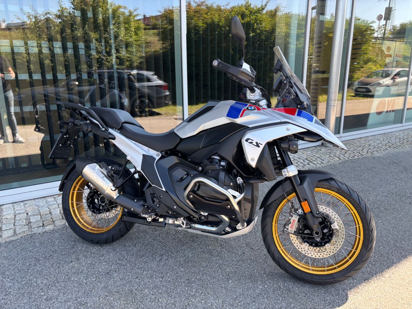 Fahrzeugabbildung BMW R 1300 GS Trophy 5 Pakete ASA Enduro-Paket