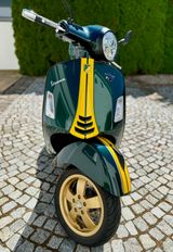 Vespa 125 Racing Sixties GTS - VESPA SI