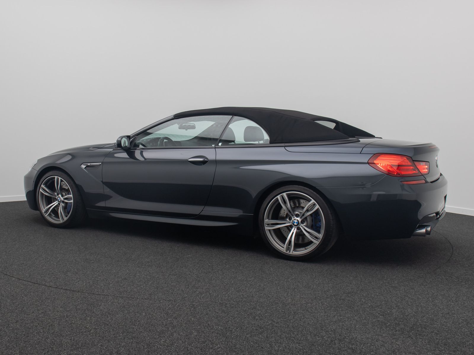 Fahrzeugabbildung BMW M6 Cabrio 360&deg; HUD B&O SoftClose Komfort 20Zoll