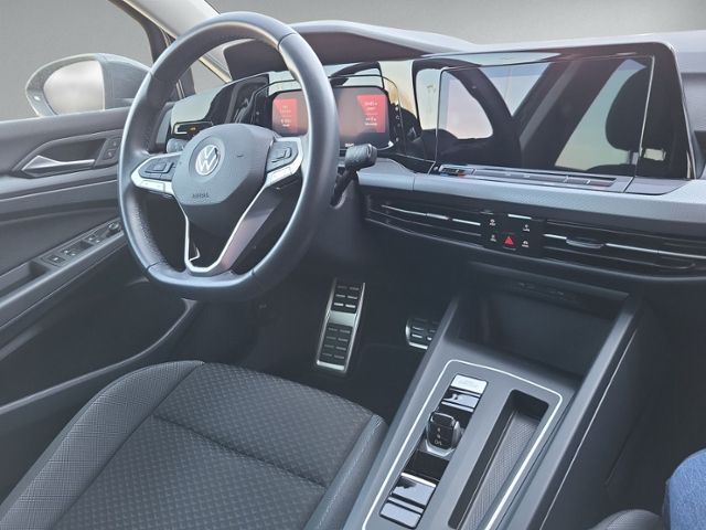 Golf VIII 2.0 TDI DSG ACTIVE LED+ACC+NAVI.+SIHZ+