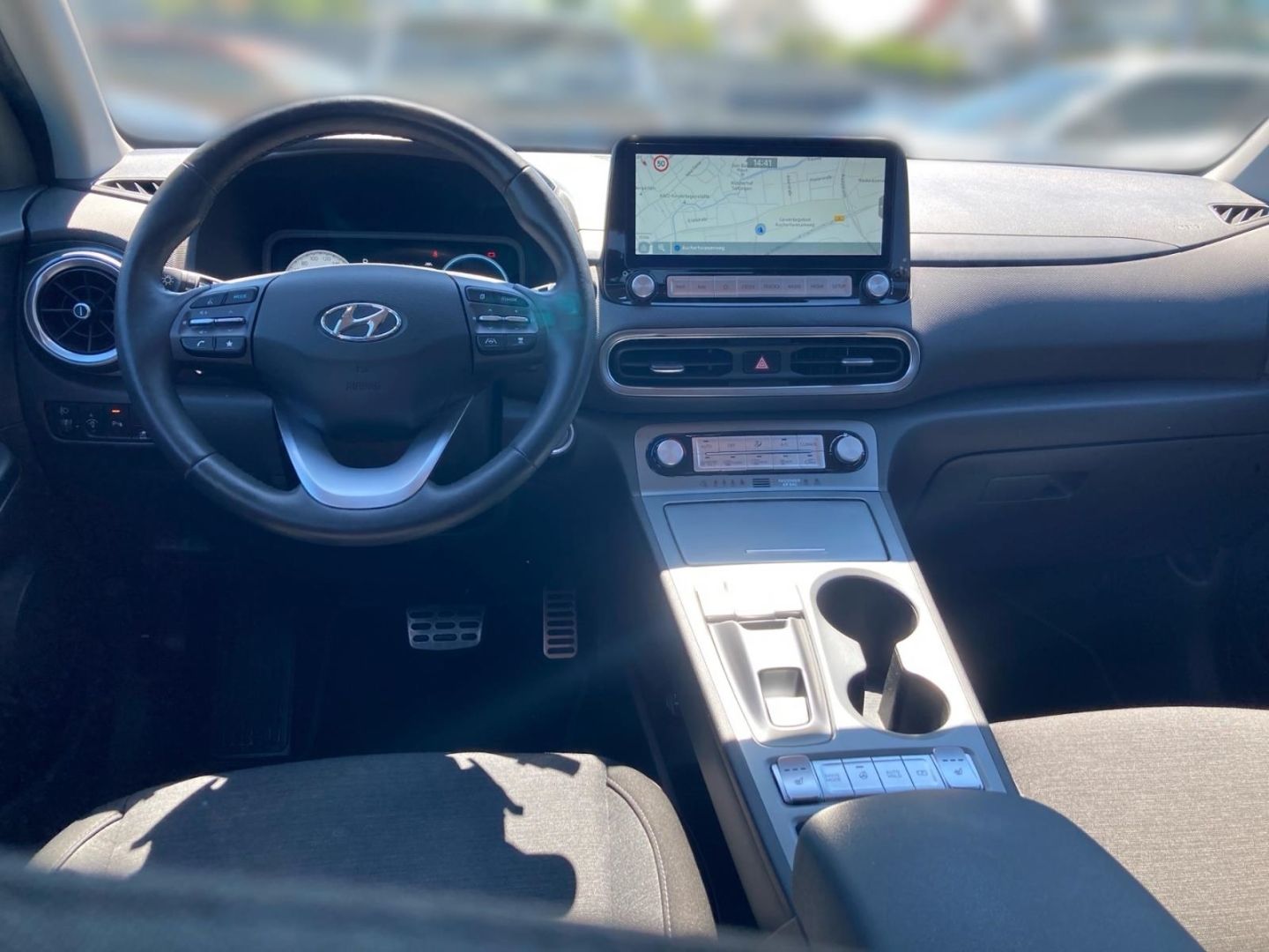 Fahrzeugabbildung Hyundai KONA Trend Elektro+Navi+11 KW Charger+Anschlussg