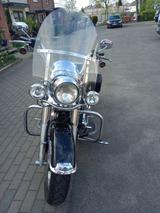 Harley-Davidson Road King Custom FLHRSI - HARLEY-DAVIDSON LÜBECK