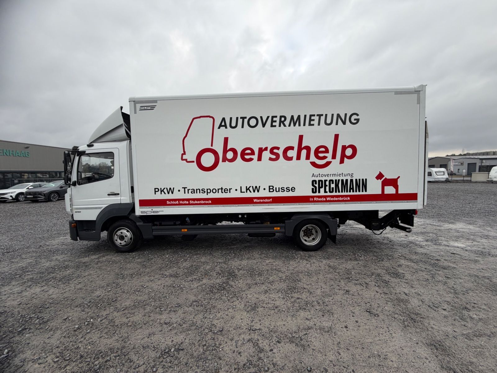 Fahrzeugabbildung Mercedes-Benz Atego 818 L Koffer LBW