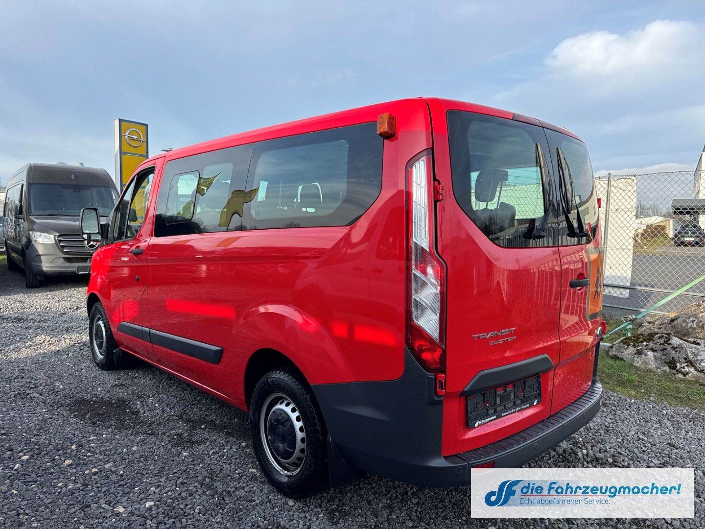 Fahrzeugabbildung Ford Transit Custom 300 L1 *7036 *KLIMA Berganfahrass