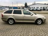 Skoda Octavia II 1.9 TDI  Automatik  2005 - Skoda Octavia mit Diesel-Antrieb: Kombi, Automatik, 1.9