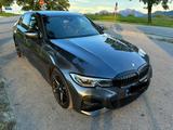 BMW 330d xDrive M Sport HuD, H&K, Laser, ACC, AHK - BMW 330 mit Diesel-Antrieb: Grau, Limousine