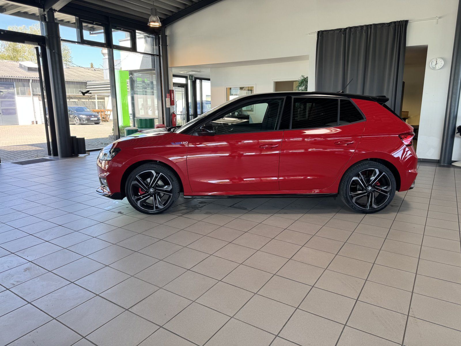 Skoda Fabia 1.5 TSI 130KW DSG 130 EDITION ACC|TOTWINKE imagem 3
