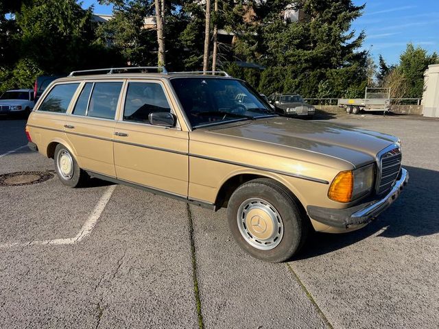 Mercedes-Benz W123 300 TDT Turbo Kombi, Klima, 7-Sitze,TÜV neu