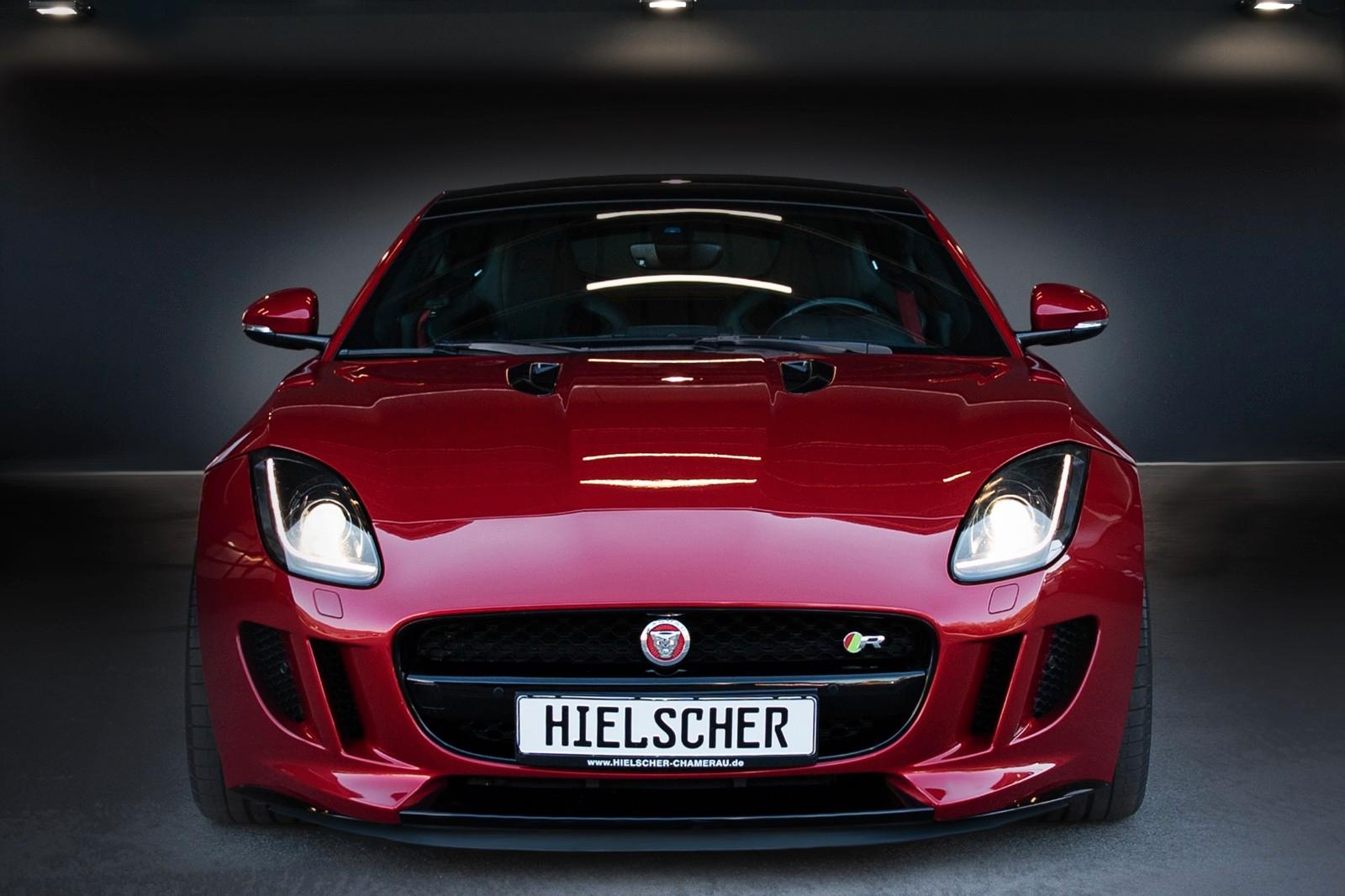 JAGUAR F-TYPE - R 5.0 V8 COUPE - 551 CV -TOIT PANORAMIQUE