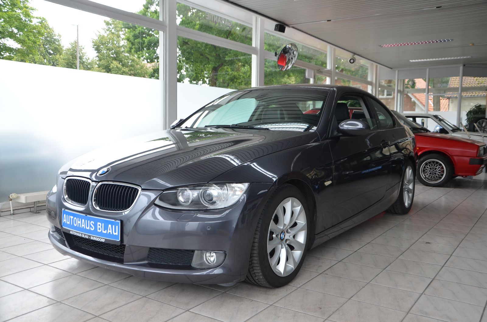 BMW 320 - 1
