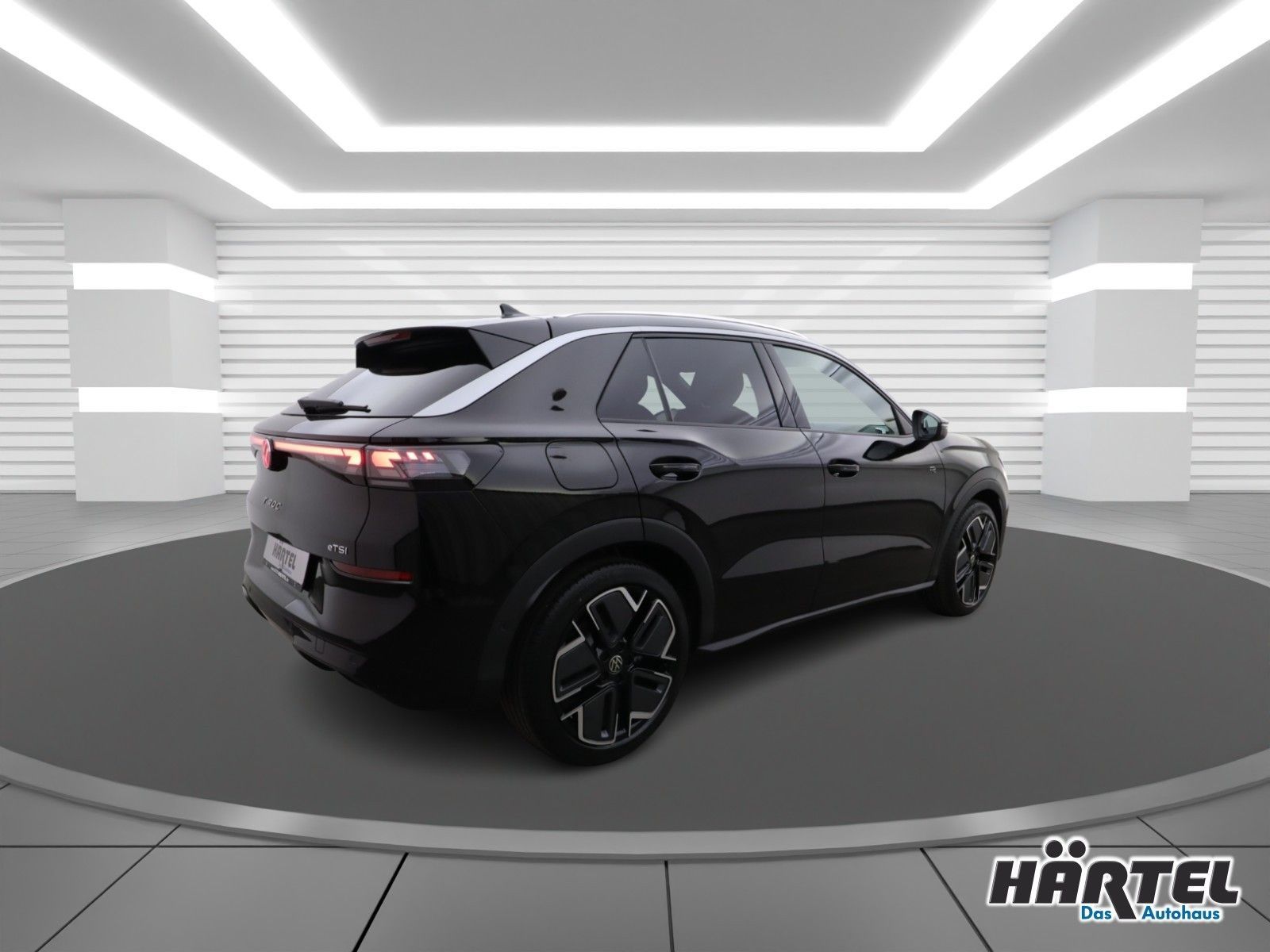 Volkswagen T-ROC R-LINE 1.5 ETSI DSG (+ACC-RADAR+AHK) LED imagem 3