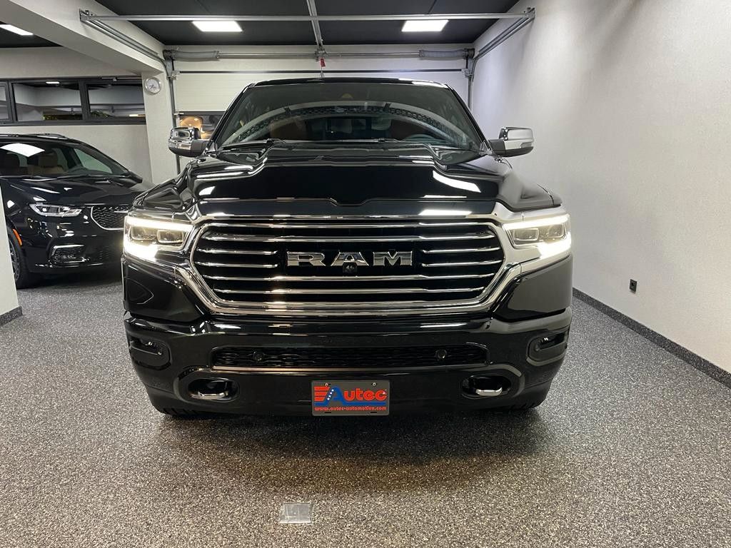 Fahrzeugabbildung Dodge RAM LONGHORN RAMBOX-TAILGATE-ETORQUE-HUD-ACC